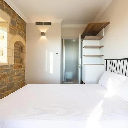 Mediterranean Dream - Unwind In Luxury Oasis Villa *